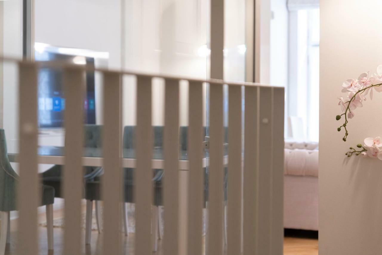 Tallinn Housing 2 Bdr 2 Bathroom With Sauna At Carl Engel Luxury House Buitenkant foto